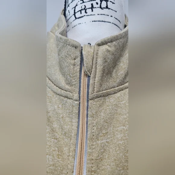 Knights Apparel Washington Huskies UW Purple Gold 1/4 Zip Thumb Hole Shirt Sz L - Picture 3 of 14